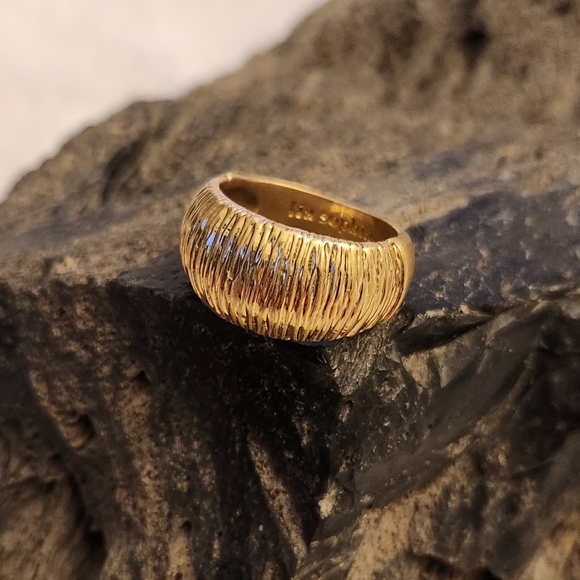 Lia Sophia "Spool" Ring - Picture 6 of 7